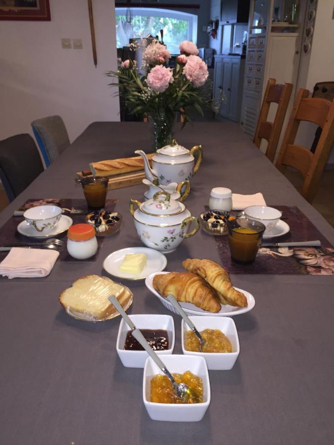Bed and Breakfast Au Mas Retz De Jade Chauvé Zewnętrze zdjęcie